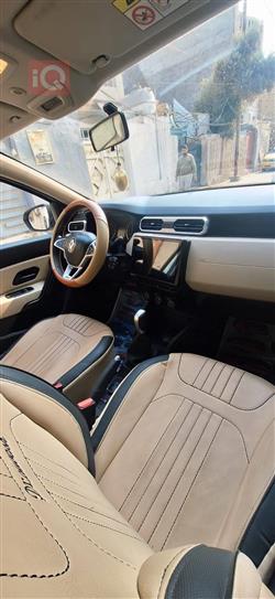 رینۆ داستەر